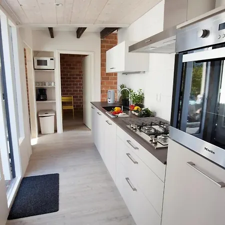 Holiday Home With 2 Bedrooms * Sint Maartensvlotbrug